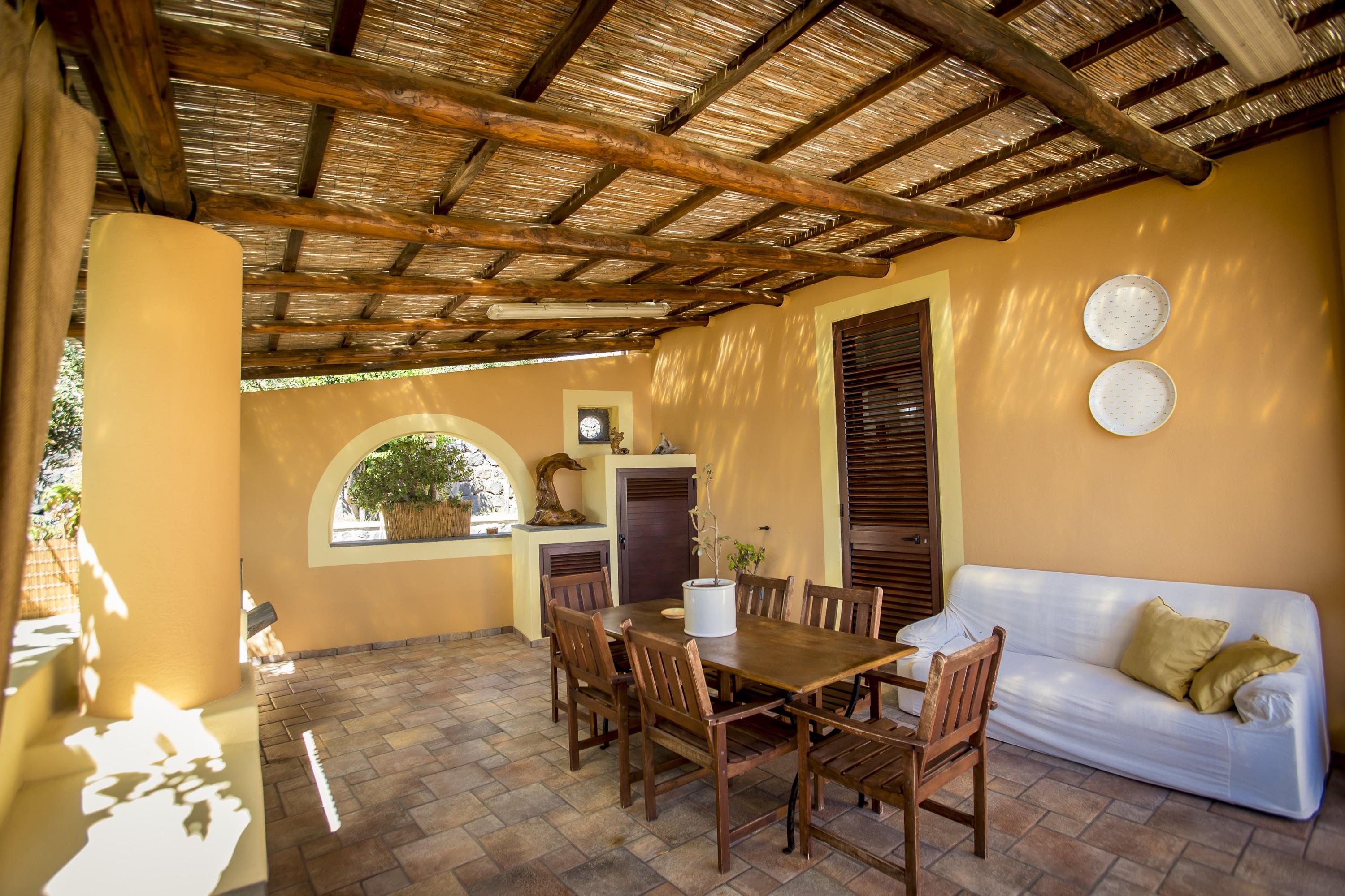 Al Belvedere Salina Aparthotel 4*