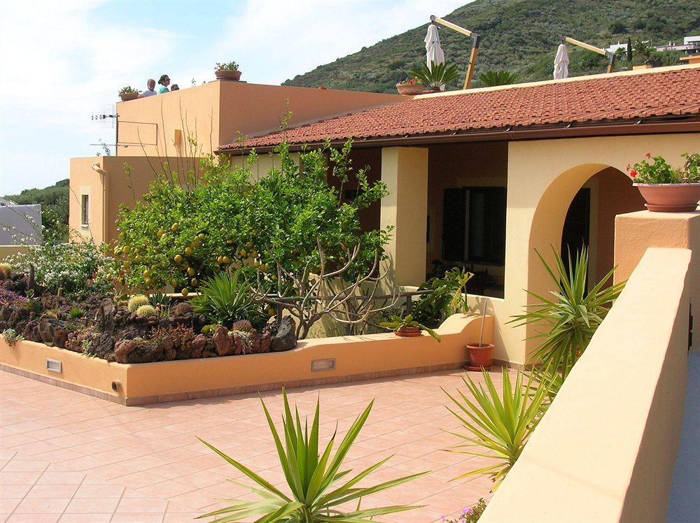 Al Belvedere Salina Aparthotel Leni