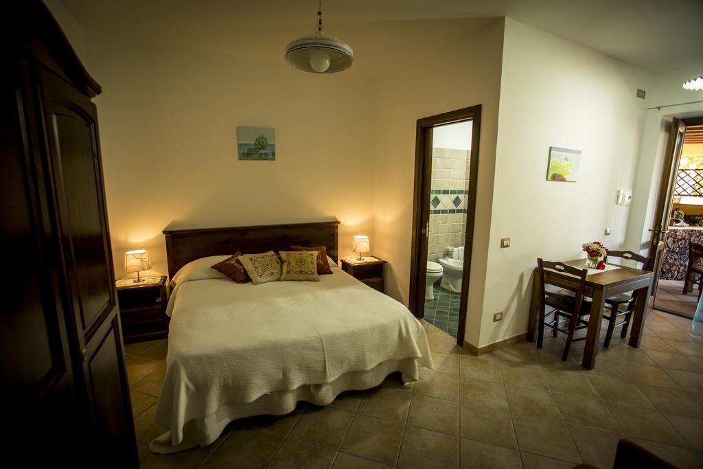 Al Belvedere Salina Aparthotel