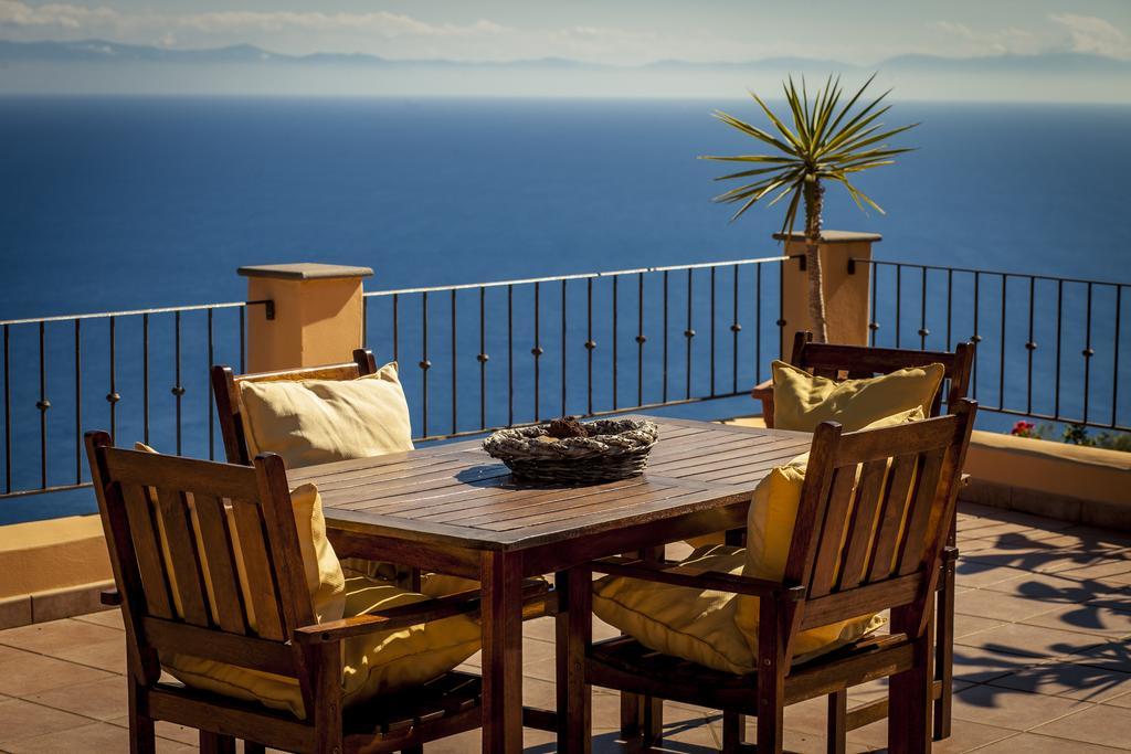 Al Belvedere Salina Aparthotel Leni